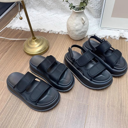 Matsuke Sandales à semelle épaisse pour femmes, style 2026, sandales de plage polyvalentes à semelle souple et velcro, à porter avec une jupe.