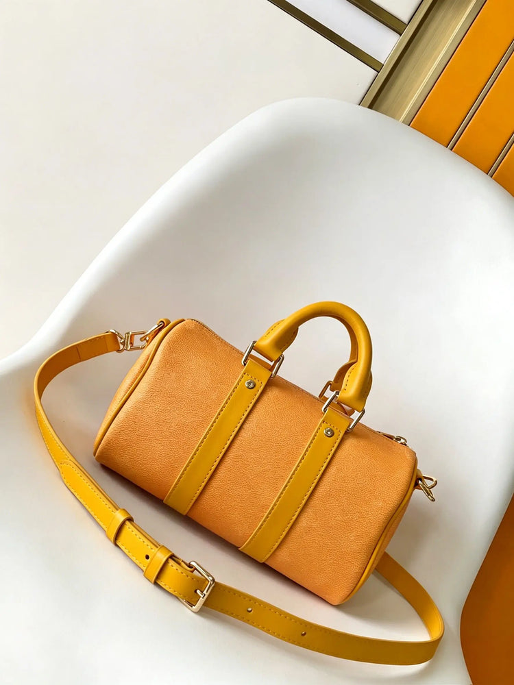 Borsa a Tracolla da Donna in Pelle Sintetica Liscia, Essenziale per l'Uso Quotidiano, con Superficie Esterna Morbida, Completamente Regolabile, Tracolla Regolabile, Manico per Trasporto a Mano, Ideale per Uso Casual e Quotidi