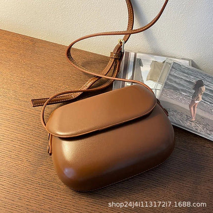 Womens Small Messenger Bag Solid PU Leather Shiny Shoulder Bag Fashion Saddle Bags Flip Buckle Phone Coin Purse Lipstick Storage PlatiNum