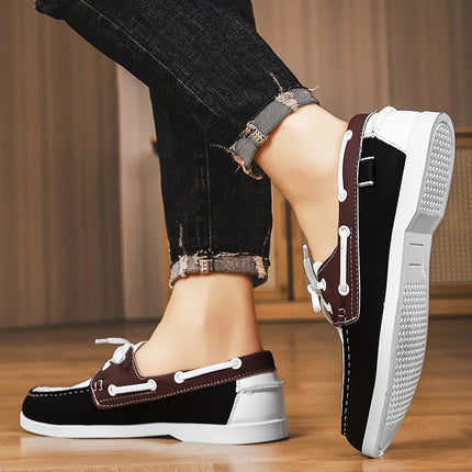 Mocassini da uomo Design Scarpe da barca Pelle PU Alta qualità Comodo Slip-On Morbido Piatto Versatile Scarpe da guida alla moda Mocassini