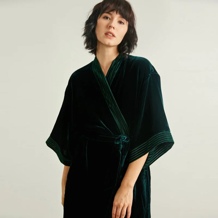 Birdtree, OEKO-TEX, Tessuto base 100% Abito di seta, Indumenti da notte da donna Camicia da notte addensata naturale, Pigiama per la casa in velluto P5D924JF