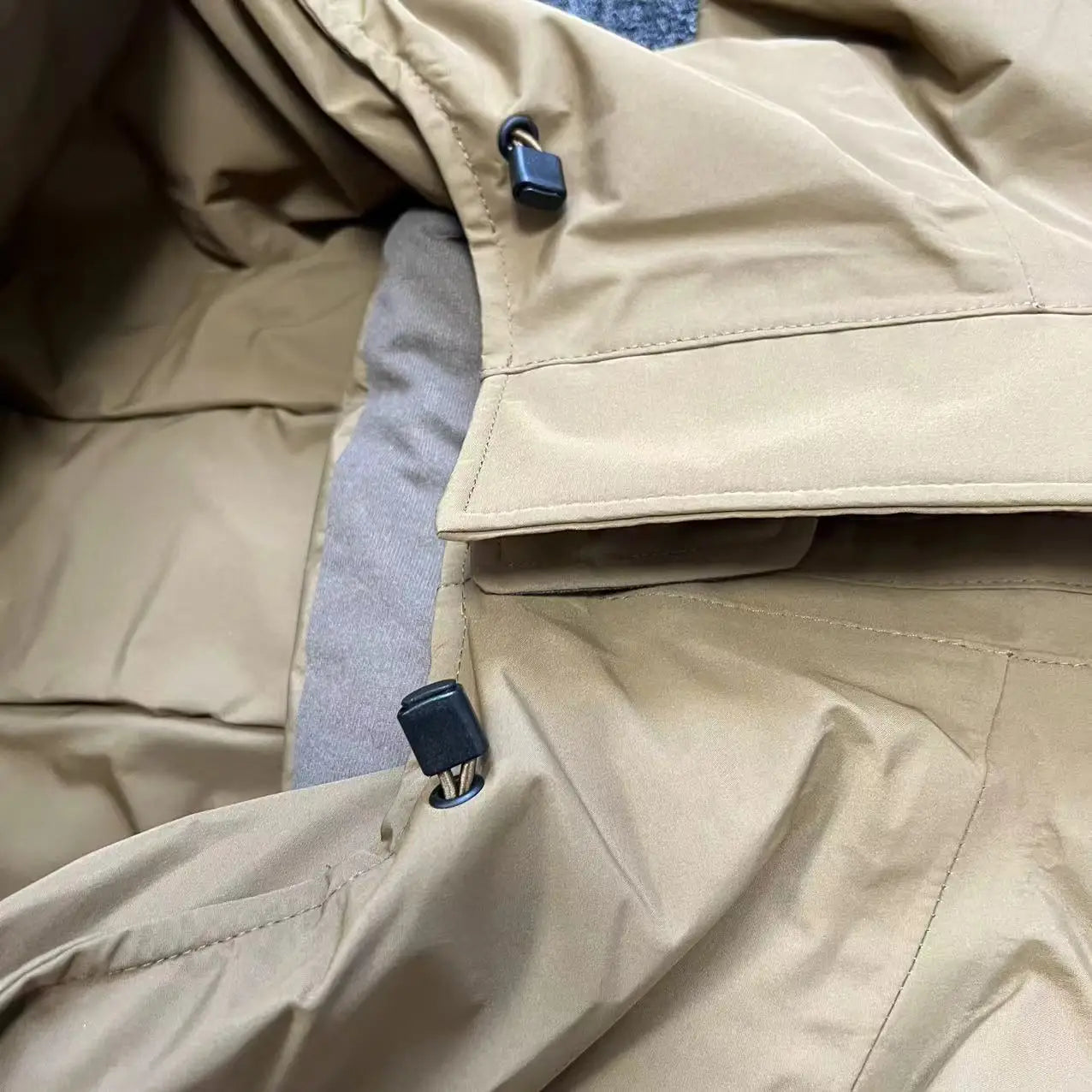 Piumino impermeabile optoelettronico con colla a stampa completa extra lunga Nanamica LongDown