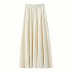 WHITE / M