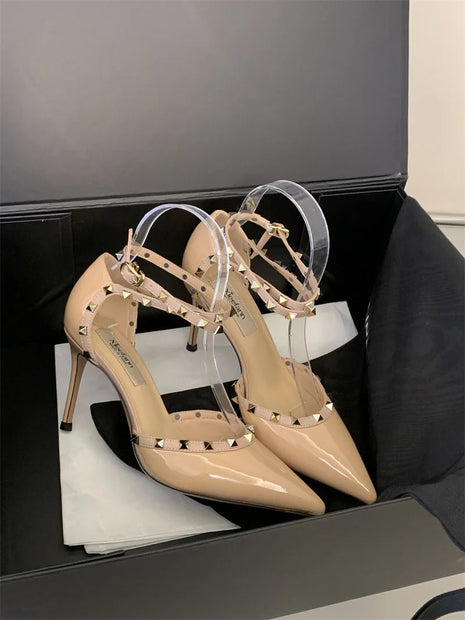 Sandali Donna alla Moda con Rivetti, Nuovo Stile Primavera 2026, Tacchi Alti con Cinturino Sottile, Eleganti Décolleté Color Nude per Estate Autunno platinumshop