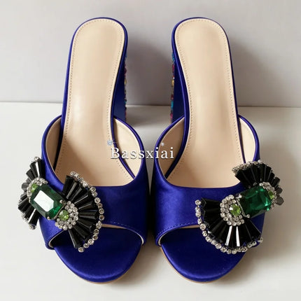 Sandali con tacco alto da donna estivi in seta blu con strass colorati e decorazioni a nodo a farfalla in cristallo per ragazze