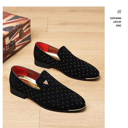 Scarpe eleganti da uomo di lusso Scarpe casual da uomo in pelle scamosciata Mocassini eleganti e comodi Scarpe da lavoro in pelle da uomo Zapatos Hombre