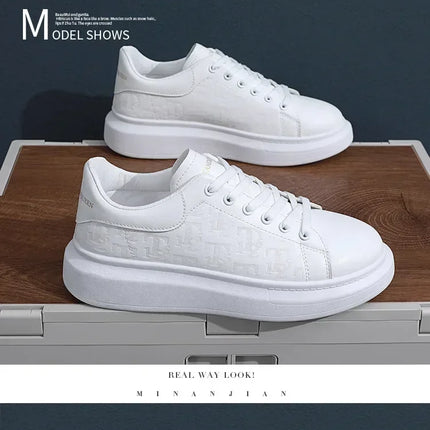 2026 Men's Casual Shoes Spring and Autumn Flat-soled Casual Leather Shoes Sports Shoes Black and White Men's Thick-soled Shoes