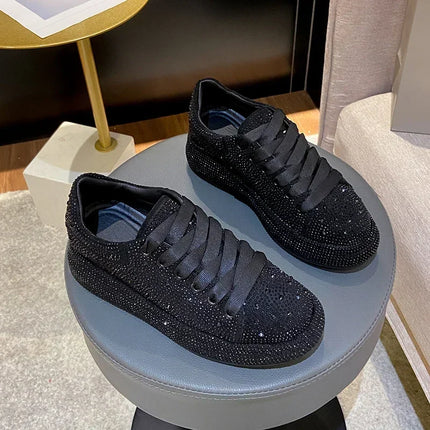 NEW Brand Women Fashion Casual Glitter Sparkling Sneakers Women Encrusted Lace Up Shoes White Sole Fashion Street Sneakers Shiny
