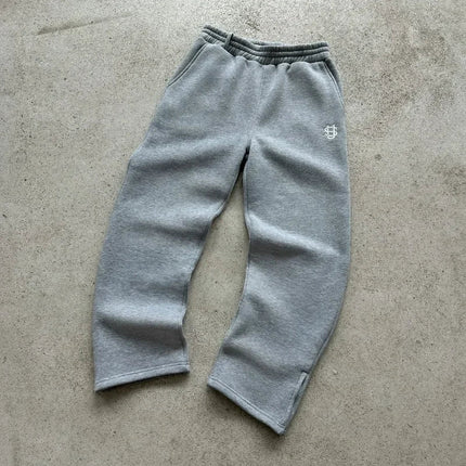 2025 European and American fashion embroidery design men clothing set Y2k street Harajuku Gothic loose couple casual tracksuit PlatiNum
