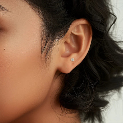 AIDE Heart Round Ball Flat Helix Piercing Earring 925 Sterling Silver Ear Studs Geometric Zircon Exquisite Trinket Studs Aretes PlatiNum