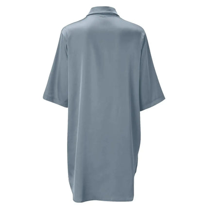 Camicia da Notte Elegante in Raso per Donna, Abito con Bottoni e Colletto, Tessuto Traspirante, Texture Liscia e Affascinante