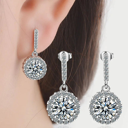 New 925 Sterling Silver 2ct Moissanite Earrings for Women Exquisite Student Girlfriend Wedding Engagement Jewelry Fashion Gift PlatiNum
