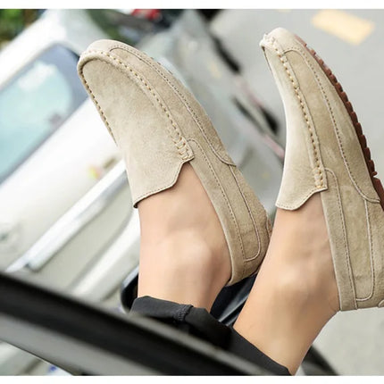Mocassini da uomo in pelle scamosciata di lusso 2022 scarpe casual da uomo scarpe da barca fatte a mano da uomo Slipon scarpe da guida mocassini maschili Zapatos