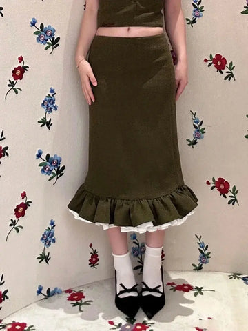 A new autumn/winter 2025 elegant and stylish body-hugging skirt with multi-layered ruffled edges and flower buds for women PlatiNum