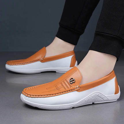 Mocassini Casual da Uomo alla Moda, Comodi e Morbidi, Scarpe Slip-On Trendy Antiscivolo in Pelle per Uso Quotidiano - 6601