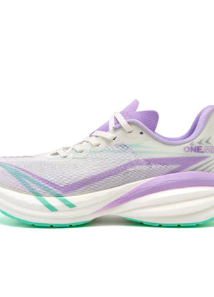ONEMIX YUE SHUANG Scarpe da corsa estive da uomo Design leggero Asciugatura rapida Maratona Supporto per l'assorbimento degli urti Sneakers da uomo PlatiNum