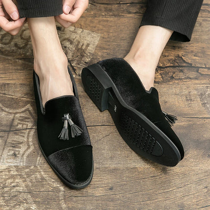 Mocassini verdi in pelle scamosciata di marca di lusso da uomo slip-on nappa scarpe da sposa in morbida pelle appartamenti scarpe da uomo scarpe casual scarpe in pelle nabuk