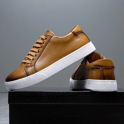 New Men Casual Sports Vulcanized Shoes Comfortable Fashionable Flat Heeled Leather Shoes Outdoor Driving Travel Brand Shoes Men
