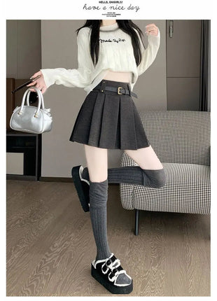 Autumn and Winter 2025 New High-waisted A-line Skirt College Style Sweet Versatile Woolen Pleated Skirt PlatiNum