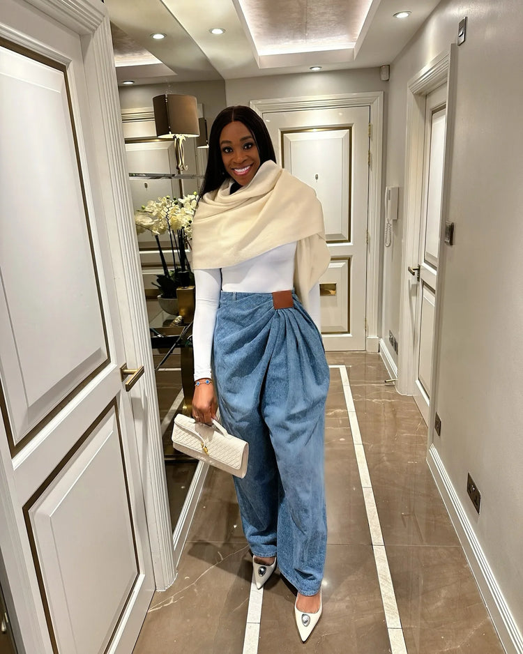 Jeans da Donna a Gamba Larga Lavati a Vita Alta con Pieghe e Effetto Distressed, Denim Vintage Primavera 2026, Pantaloni Femminili Streetwear a Tutta Lunghezza