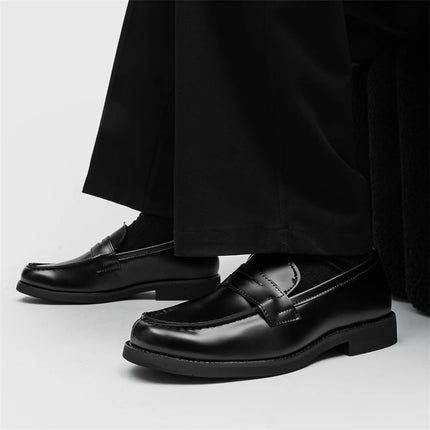 Scarpe casual fatte a mano Scarpe slip-on di vendita calde Mocassini eleganti da uomo in pelle Mocassini comodi di lusso Scarpe da lavoro da passeggio maschili