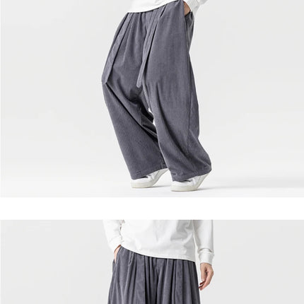 Pantaloni di velluto a coste da uomo 2025Autunno Inverno Caldo Casual Pantaloni comodi Stili giapponesi Harun Pantaloni da uomo oversize a gamba larga in tinta unita