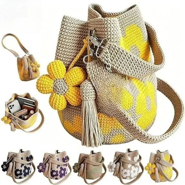 Borsa a tracolla da donna in stile boho, realizzata a mano con lavorazione all'uncinetto, decorata con fiori, cordoncino, occhielli metallici e nappe floreali, ideale per l'uso quotidiano, la spiaggia e le attività all'apert