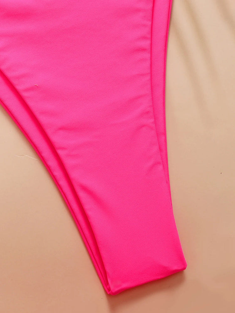 Micro Bikini Triangolare Sexy 2026, Costume da Bagno da Donna, Abbigliamento da Spiaggia, Set Bikini a Due Pezzi con Perizoma Estivo platinumshop