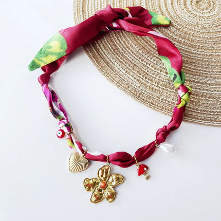 Collana bandana morbida con ciondolo a forma di fiore a forma di cuore placcato in oro per gioielli impilabili da donna e ragazza PlatiNum