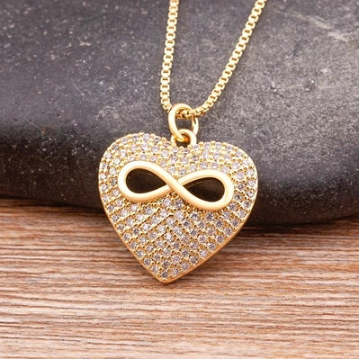 Nidin Collana con ciondolo a forma di cuore romantico per donna Girocollo con catene lunghe Collo placcato oro Collare per amanti Regalo Gioielli per feste Boho