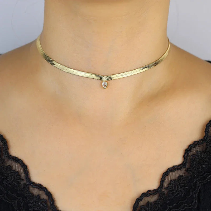 5A Goccia Cubic Zirconia CZ Collana a spina di pesce per le donne Catena color oro Girocollo Gioielli di moda con maglie a catena a serpente geometrico