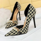 8829-1-black-11CM / 41