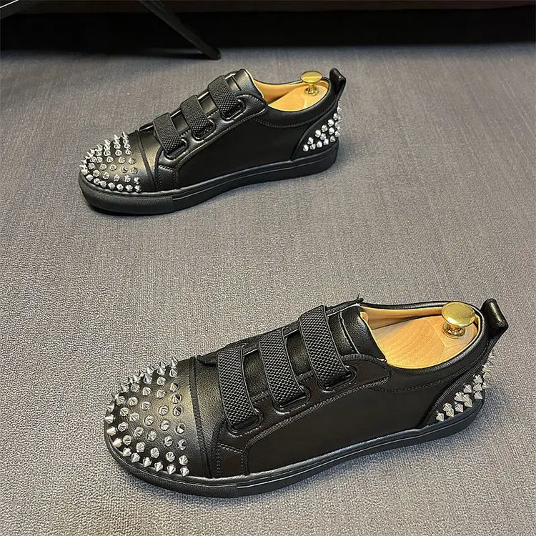 Sneaker Casual Men Designer Rivet Board Shoes Fashion Split Leather Upper Flat Platform White Shoes High Top Nightclub Shoes