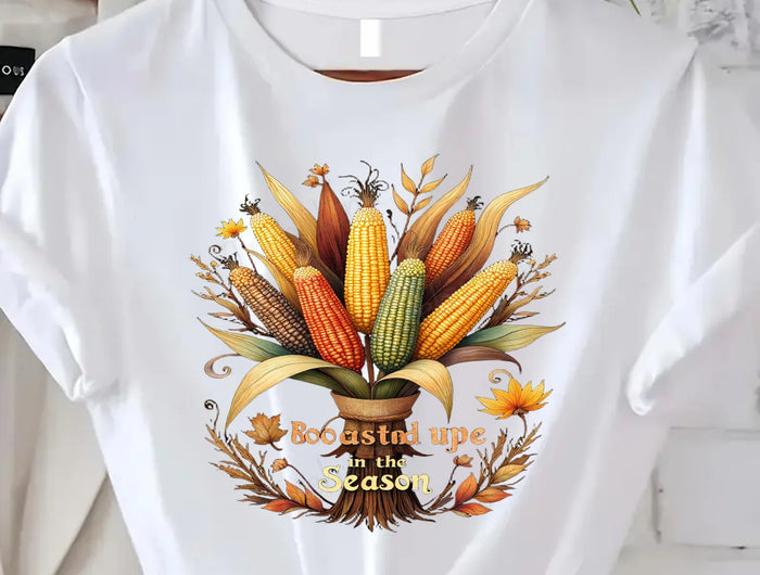 Comoda maglietta da donna con stampa "T-shirt con bouquet di mais del raccolto autunnale - Stile festivo della stagione autunnale"