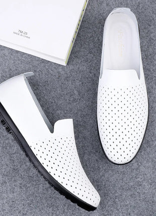Scarpe da uomo in vera pelle Casual formali mocassini da uomo mocassini estate italiana traspirante Slip on scarpe da barca maschili Over Size 50 51