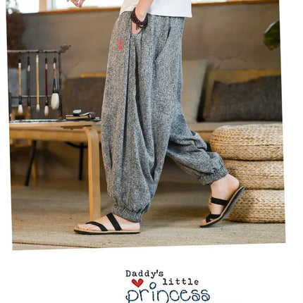 Pantaloni da jogging in seta di ghiaccio da uomo pantaloni casual stile Harajuku cinese da uomo pantaloni sportivi Harlem allentati ricamati streetwear 5XL