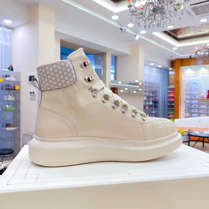 Men Platform Casual Shoes Oversized High-top Sneakers Fashion Motorcycle Boots Comfortable Ankle Boots Fashion Sports Shoes