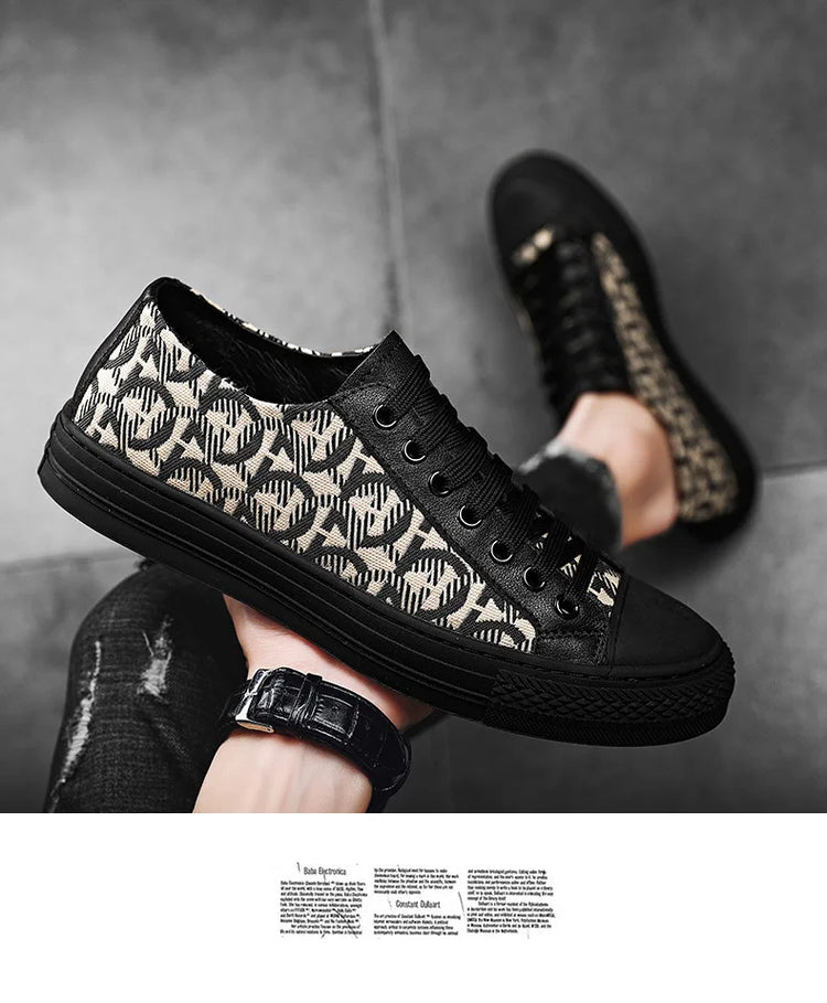 New Shoes for Men Genuine Leather Patchwork Casual Shoes Trend Flat Skateboard Shoes Youth Cool Lace-up Sneakers