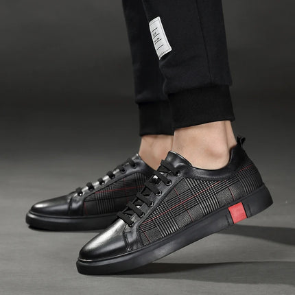 Fashion Trendy Skateboarding Shoes Men Leather Sneakers Casual Shoes Luxury Brand Designers