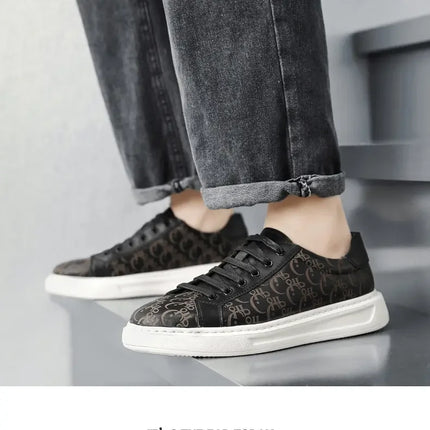 2026 Sneakers Casual Mens Designer Easy Matching Luxury Board Shoes Fashion Split Leather Flat Platform Gym Shoes