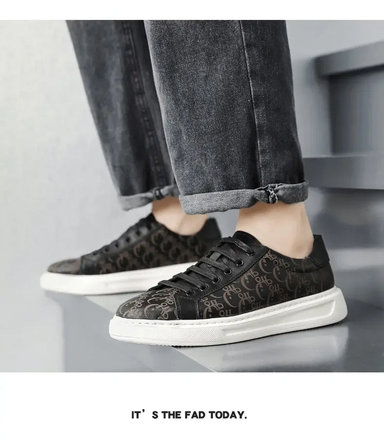 2026 Sneakers Casual Mens Designer Easy Matching Luxury Board Shoes Fashion Split Leather Flat Platform Gym Shoes
