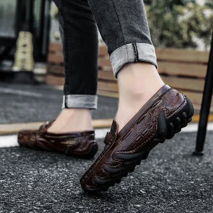 Scarpe Casual da uomo in vera pelle stile coccodrillo mocassini per scarpe comodi da uomo scarpe da uomo Casual Slip on semplici scarpe da guida