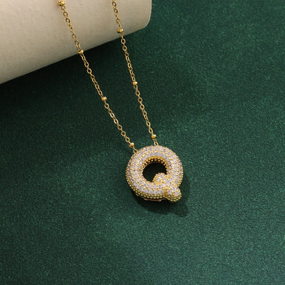 Nuove collane di lusso in acciaio inossidabile con 26 lettere inglesi in cristallo di zircone per le donne Commercio all'ingrosso di gioielli con catena girocollo femminile alla moda