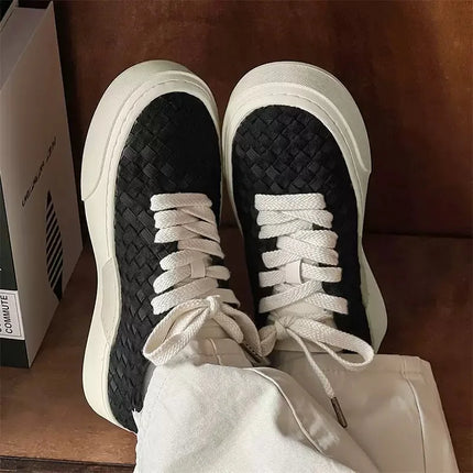 Men's sports shoes and casual shoes thick soled canvas men's shoes fashionable Owens breathable board shoes