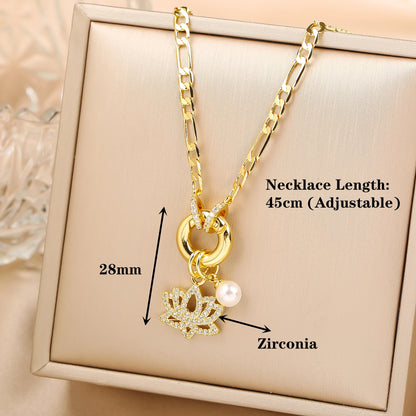 Nuova collana creativa con ciondolo a tema ali di fiori di conchiglia di zirconi lucidi Nuova moda donna accessori per gioielli per le vacanze femminili