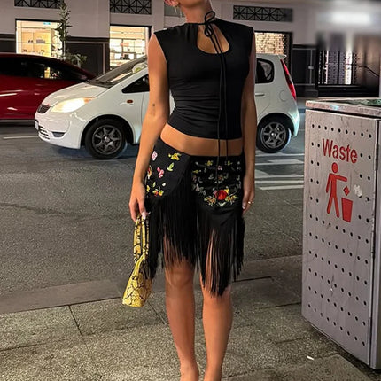 Minigonna Chic da Donna con Ricami e Frange, Modello Irregolare a Fiori, Collezione Estate 2026, per Vacanze e Streetwear