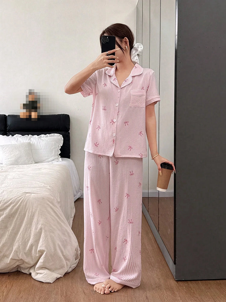 Set Pigiama da Donna con Stampa a Righe e Fiocco, Completo Estivo con Maglietta a Maniche Corte e Pantaloni, Comodo Abbigliamento da Notte e Loungewear