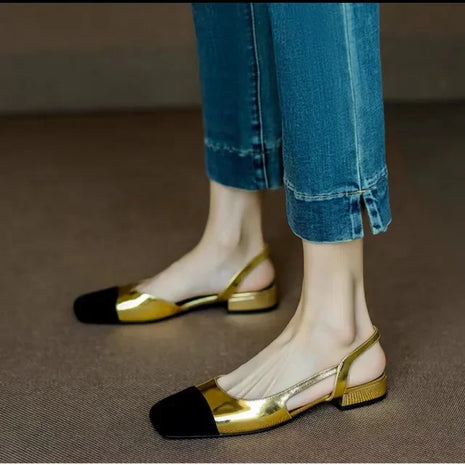 Sandales d'été 2026 pour femmes, nouvelles couleurs assorties, chaussons à enfiler dorés, talon bas, mules style romain, chaussures décontractées plates pour filles