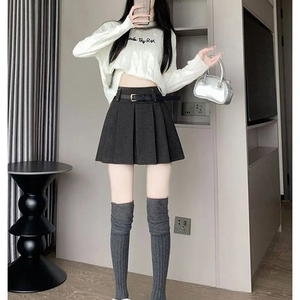 Autumn and Winter 2025 New High-waisted A-line Skirt College Style Sweet Versatile Woolen Pleated Skirt PlatiNum