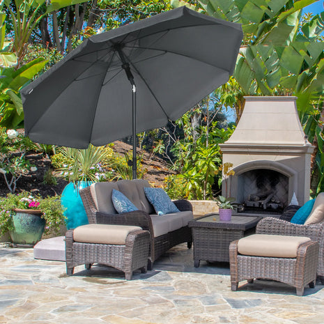 Outsunny Ombrellone da Spiaggia Ø1.8x2 m con Tettuccio Reclinabile a 45°, Ombrellone da Mare con 8 Stecche e Design a 2 Sezioni in Acciaio e Poliestere 160g/㎡, UV50+